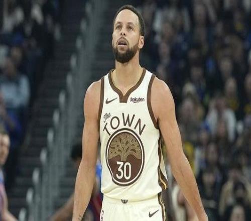 Shams：库里将因膝伤再缺席10天累计缺席场次达20场