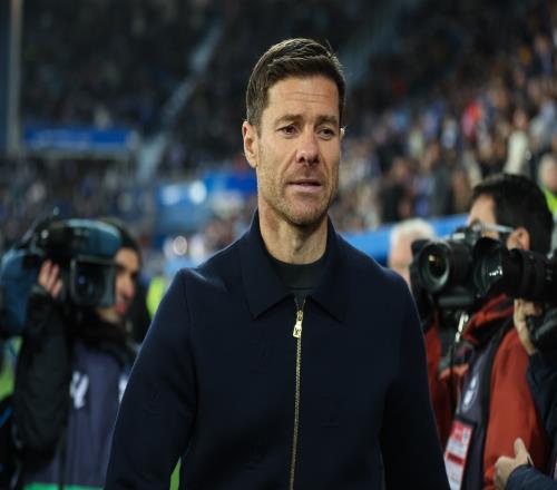 阿隆索与利物浦未达成协议经纪人透露他正在考虑其他报价以做决定_英超直播