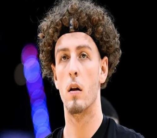 4连败！爱德华兹轰42+5，勇士彻底掉入附加赛，科尔7场就赢了火箭