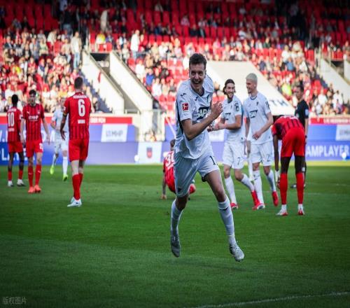 德甲:霍芬海姆主场强势,沃尔夫斯堡能否走出低谷