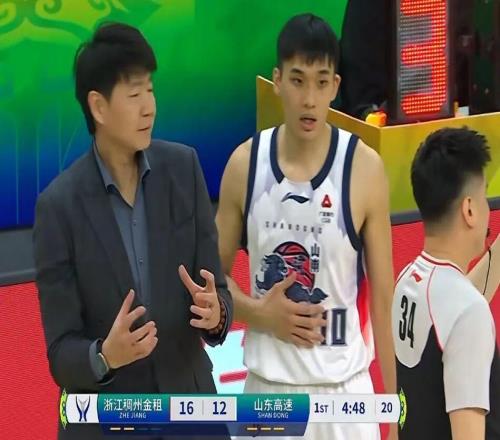晋级四强！山东男篮1分险胜浙江陈林坚19+6+关键三分球吴前14+5
