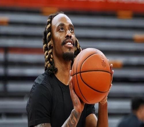 广东10197深圳！球员评分：5人满分，3人良好，2人不合格