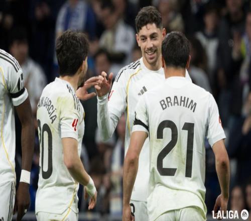 4118岁天才后场吊射技惊四座13.6亿豪门联赛+欧冠双线告捷争冠