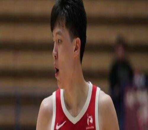 全场最低！杨瀚森13分5失误5犯规！正负值14迷失自我....