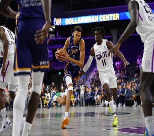 文班亚马刷爆姚明纪录，NBA这部悬疑大片你追了吗