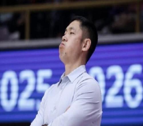 张庆鹏：我们要向新疆队学习，在困难的时候认真地做好自己