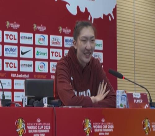 胜捷克发布会！宫鲁鸣总结攻守不足，韩旭直呼王治郅教会脚步！