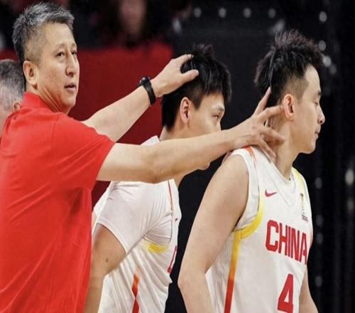 广东队外援1去1留，山东终结青岛3连胜，郭士强也看好3黑马