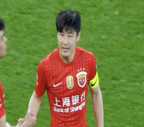 武磊时隔10个月再度在中超进球，252场168球为历史第一射手