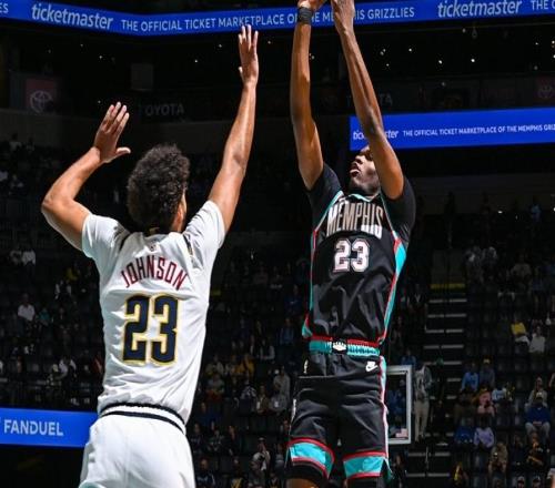 轰29+14+9+10失误！约基奇准四双惜败残阵灰熊阿帅明显轻敌背锅