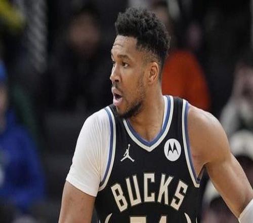 Shams：字母哥遭遇左膝过度伸展和骨挫伤将在一周后复查