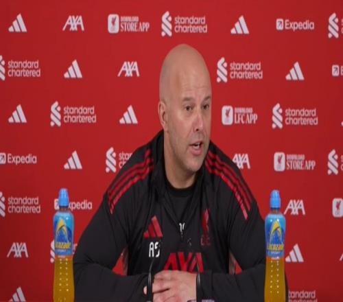 斯洛特表示伊萨克将在对阵巴黎时复出下赛季有望恢复最佳状态_英超直播