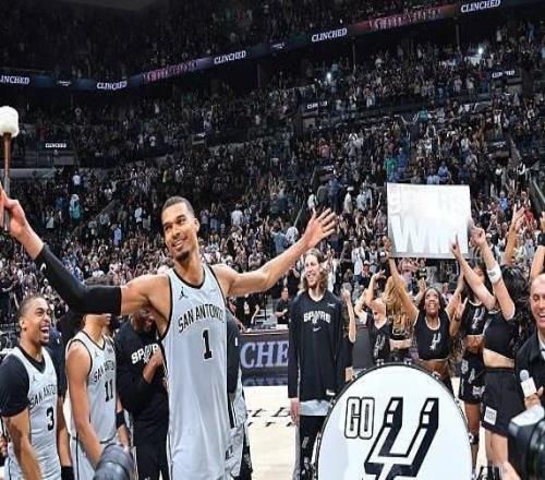 马刺绝杀太阳后提前12场锁定季后赛席位，时隔7年再进季后赛