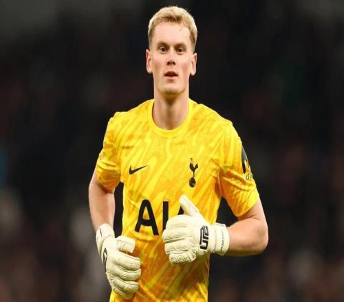 屋漏偏逢连夜雨！热刺门神或因疝气手术缺阵数周金斯基机会来了