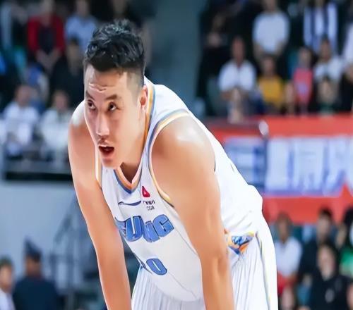 北京8688吉林遭4坏消息！防守下滑，周琦罚球弊端，麦基仍未融入