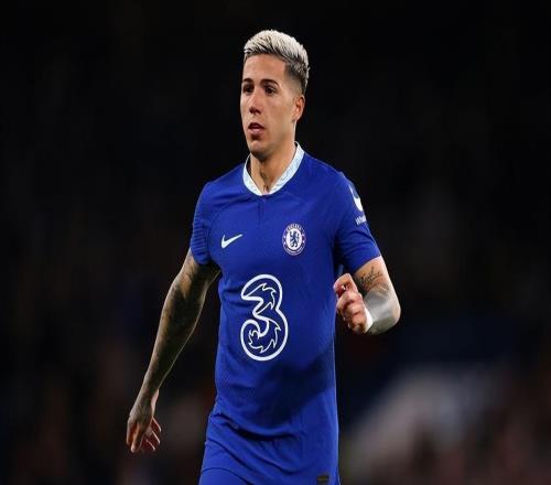 离队在即英超巨星采访间接透露真相，对高层不满，皇马成下一站