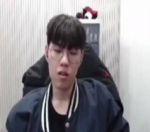 Oner删掉ins身材照：重新再看发现是很匆忙的做了没什么可看的