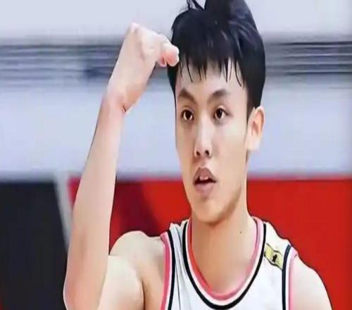 徐杰为何一直打替补分析，主要有3个原因