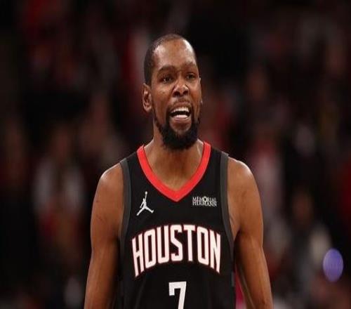 杜兰特：公牛这场外线太准了我们下半场提升对抗强度但为时已晚