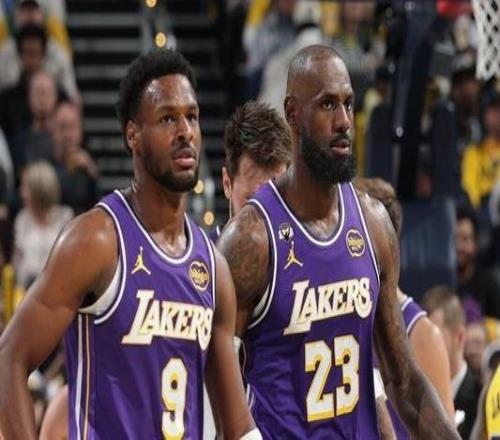 雷迪克谈父子同台:对布朗尼很有信心他在聚光灯外默默进步