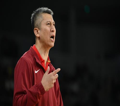 官宣！中国男篮热身赛对手确定，要打澳大利亚与荷兰，林葳或亮相