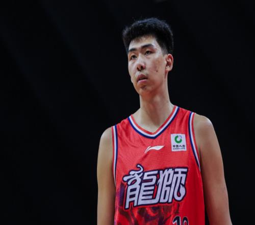 CBA官宣最具进步球员奖：徐昕换队爆发当选5数据创生涯新高