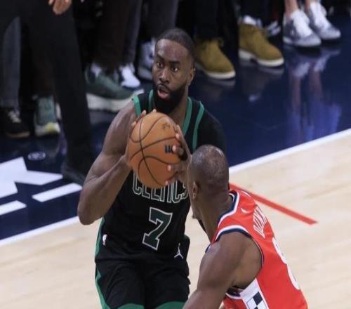 不止月最佳，杰伦布朗值得更多东西