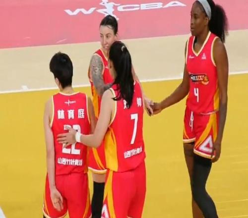 张子宇7分4失误加盟首败:正负值15全场最差山东女篮惨负山西