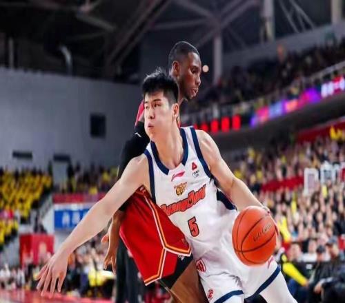 太离谱！裁判报告出炉4次错判，CBA并无处罚，糊弄球迷很专业