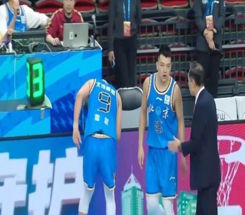 CBA最新排名，广厦队重回第二，首钢输球依旧排名前四