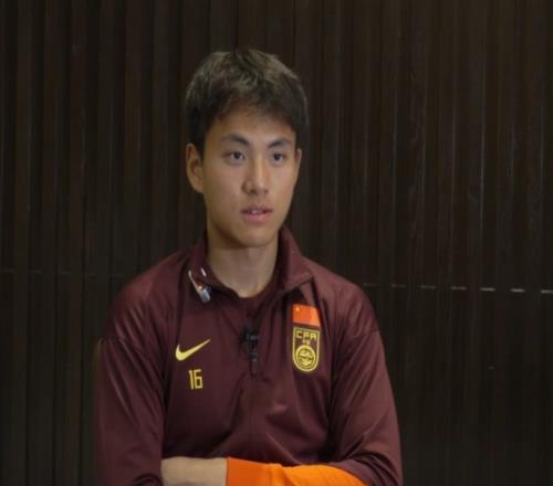 李昊竟然认为要靠门将指挥才能变强球队强弱从来不是靠嘴说的_中超直播