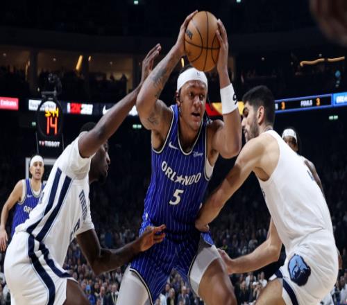 NBA德国赛：魔术20分大逆转胜灰熊班凯罗26+13小瓦格纳复出18分