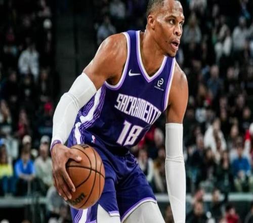 时隔7年梦回巅峰，威少26+6+6记三分，国王轻取奇才豪取四连胜