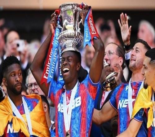 记者：格伊加盟曼城转会费总价接近3000万镑