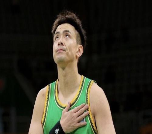 赵继伟：两个月的时间太长了，感谢球迷的等待和球队的支持