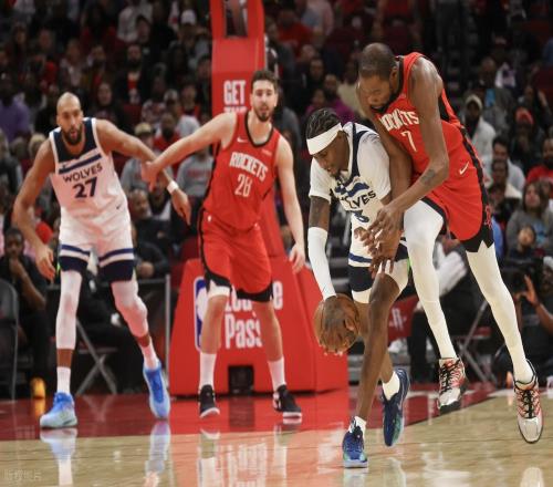 彻底抡冒烟！杜兰特狂砍39+4+7！硬刚戈贝尔，申京25+14六犯毕业