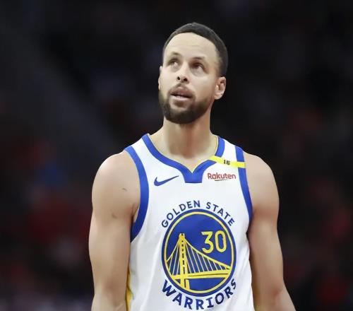 勇士VS热火前瞻：勇士巩固西部第8+冲击4连胜，威金斯战旧主