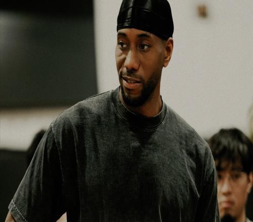 伦纳德突然离队，至少缺席两场比赛！快船队危险了