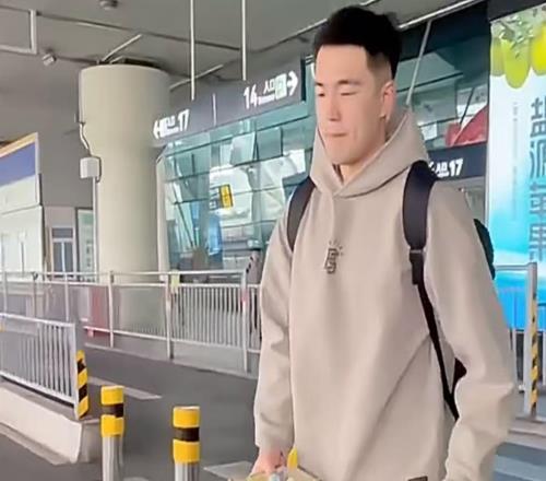 重磅！广东队紧急召回张文逸，杜锋彻底不要防守了