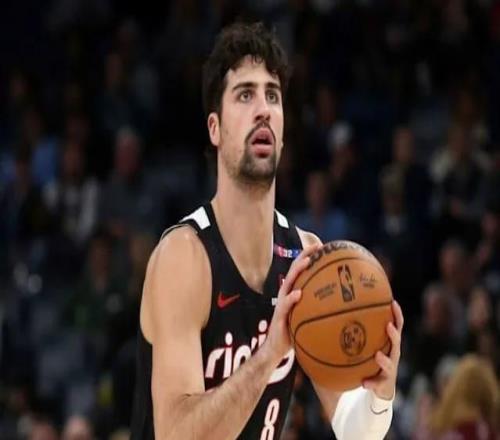 追梦：不同意文班力压阿夫迪亚入选全明星首发，后者让开拓者脱胎换骨