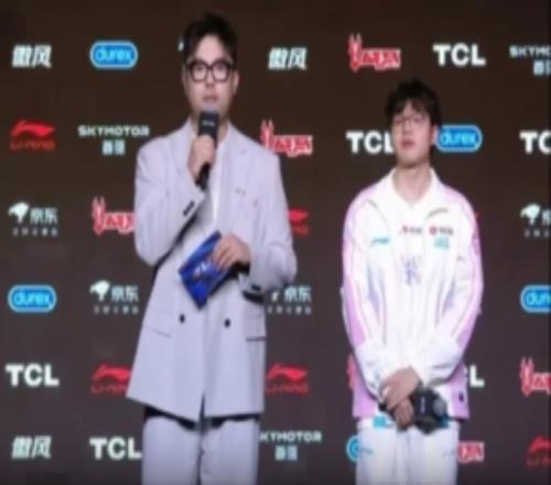 Xun：Viper长得帅游戏打得也特别好，就很羡慕