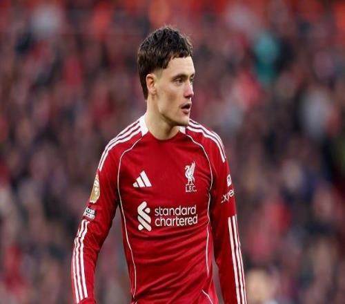 索博任意球破僵局，萨拉赫回归铁卫造乌龙，利物浦30完胜马赛