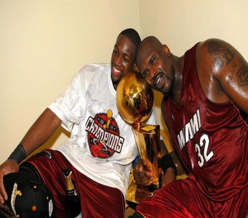 白巧克力：2006年总决赛G6赛前库班警告手握赛点的热火不许带香槟进场