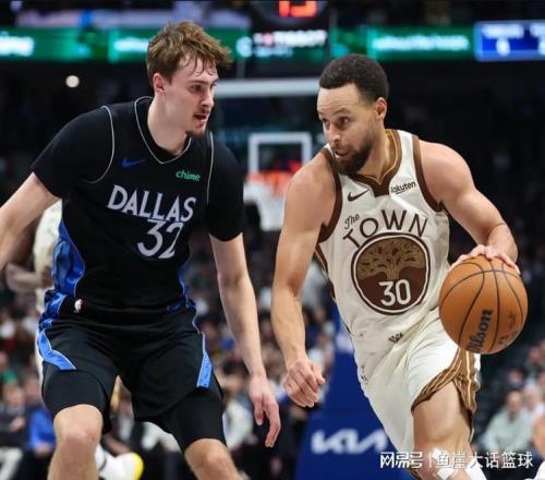 勇士115123独行侠！科尔执迷不悟，库里赛后表态也成重中之重