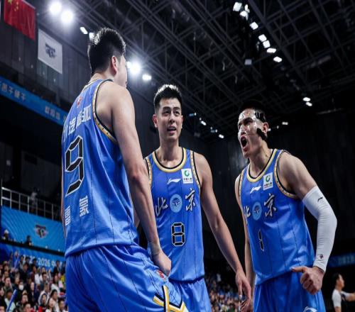 少5主力的北京凭啥赢浙江许利民赛后说出3个字，深深震撼张庆鹏