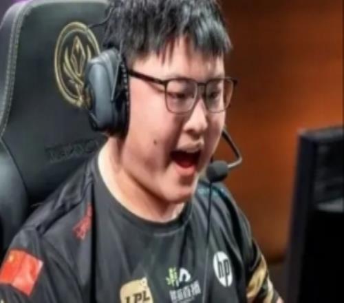 赛事官方提问：如果退役传奇选手今日回归，你最想见到谁