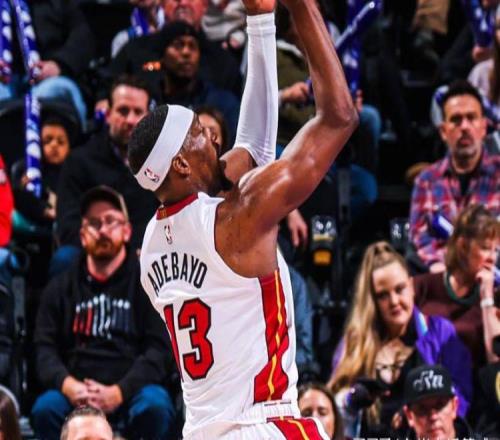 热火31分大胜!阿德巴约26+15首发第一,弩机17+12恶犯,新秀受伤