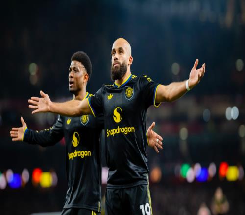 英超焦点战：12.7亿豪门23惨遭绝杀主场金身告破12轮不败终结