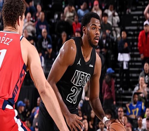 惨败快船比赛中为数不多的亮点，内线新星在篮网真是被埋没了