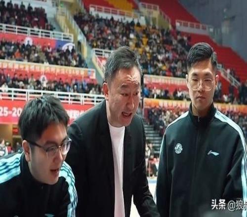 刘维伟:球队近期陷入疲劳期,大家的体能消耗很大,希望放平心态